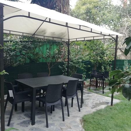 شقة لا سبيتسْيا  في Roel Garden View المظهر الخارجي الصورة