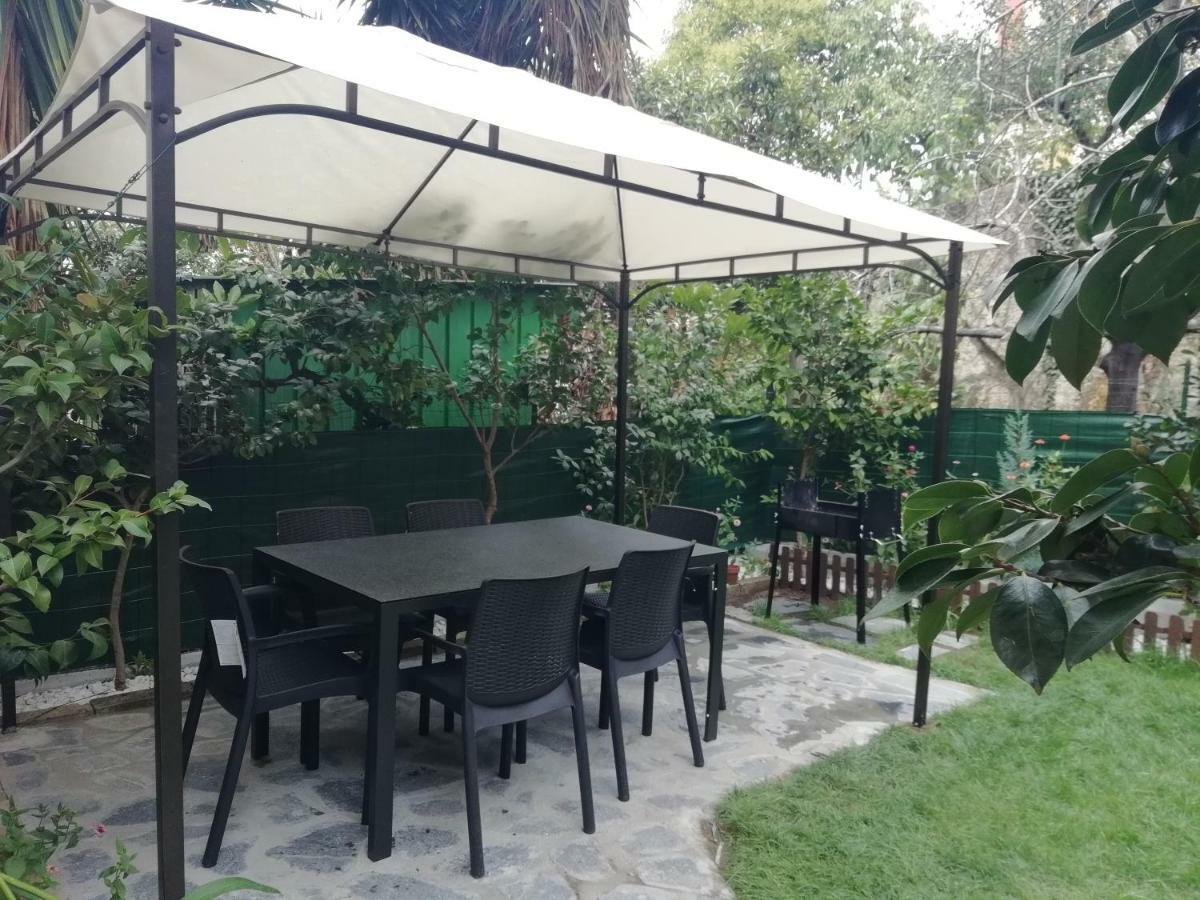 شقة لا سبيتسْيا  في Roel Garden View المظهر الخارجي الصورة